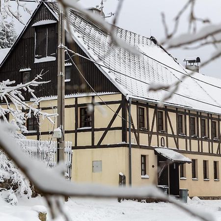 Chalupa Hrazdenka V Krusnych Horach Horní Blatná Buitenkant foto